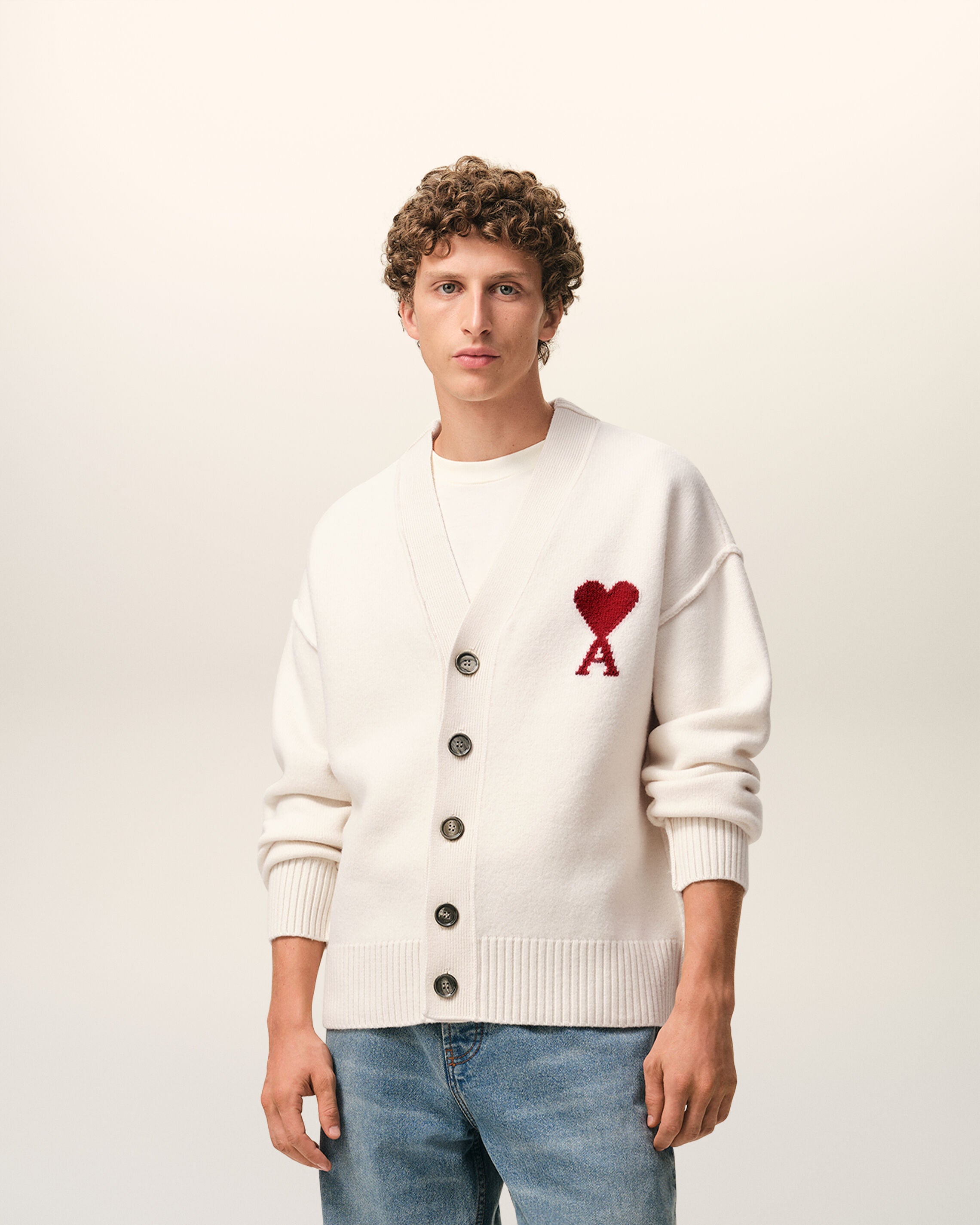 Cardigã Off White/Vermelho em Malha de Lã de Merino Feltada | AMI PARIS